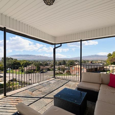 הוילה להי Beautiful View On Balcony מראה חיצוני תמונה